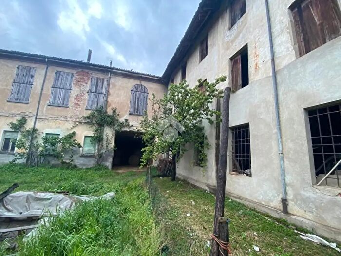 Casa monolocale in vendita in Piazza Torino, Castagnole Piemonte