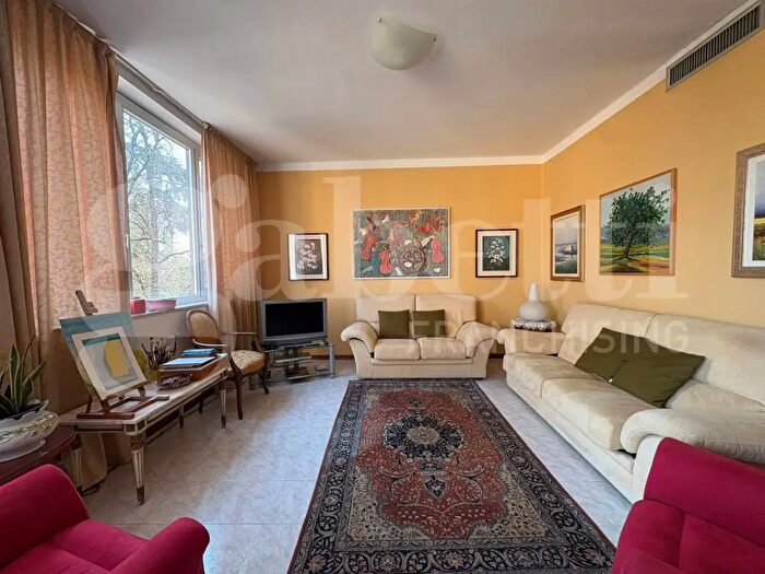 Appartamento trilocale in vendita in Piazza Roma, Cremona