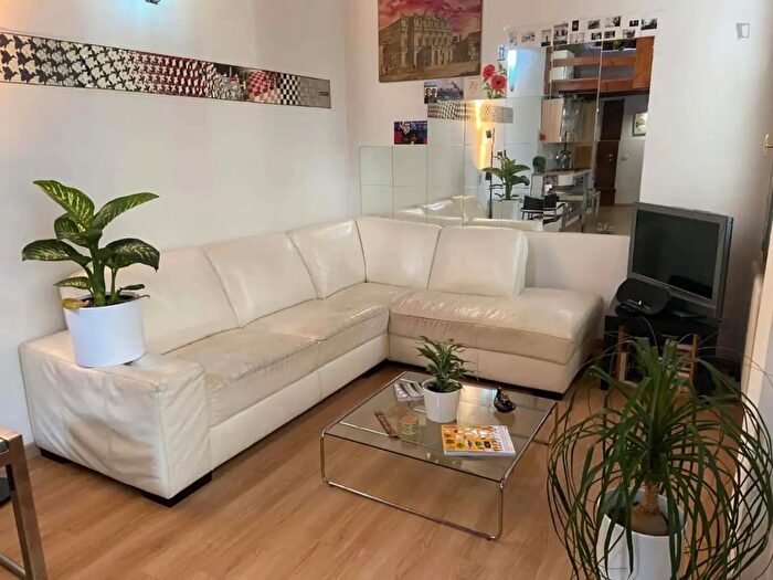 Appartamento monolocale in affitto in Viale Sabotino, Milano