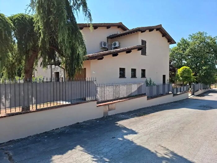 Casa quadrilocale in vendita in a Catalani, Altopascio
