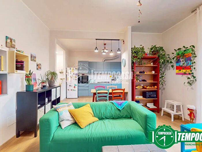 Appartamento trilocale in vendita in Giarole