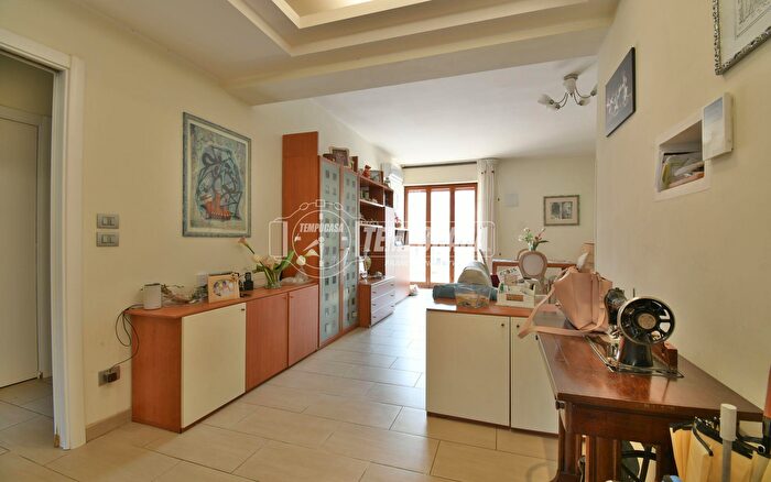 Appartamento quadrilocale in vendita in Via Napoli, Ascoli Piceno