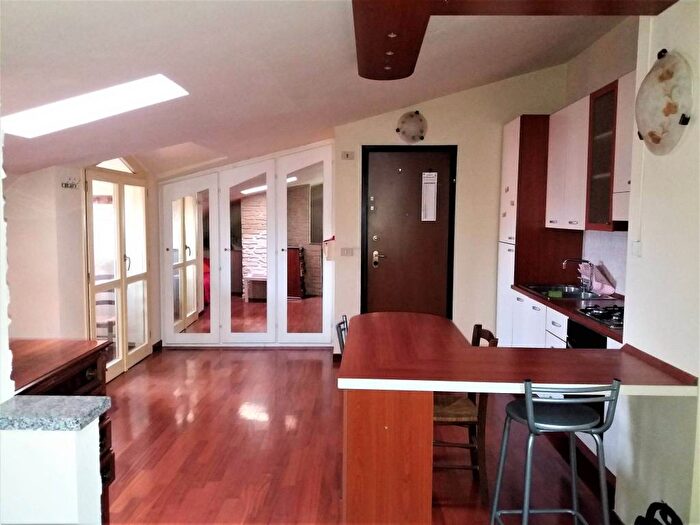 Appartamento bilocale in affitto in Via Alcide De Gasperi, Centro, Carmagnola