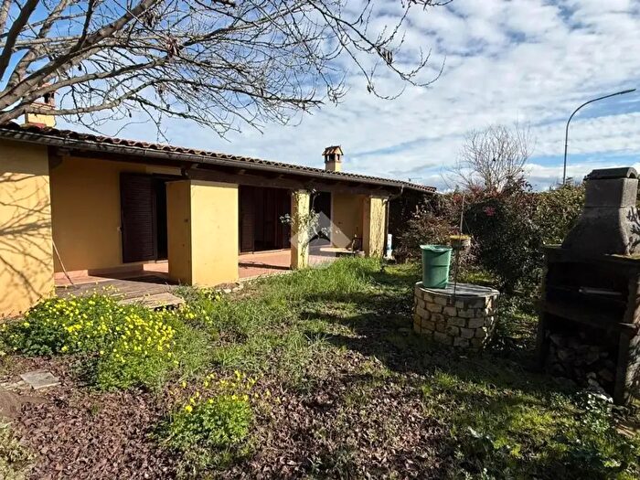 Casa quadrilocale in vendita in Via di Scoranello, Capena