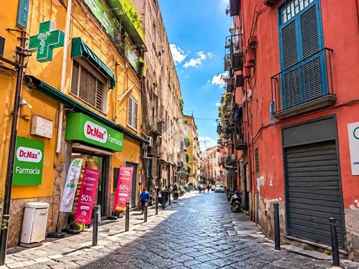 Appartamento bilocale in vendita in Via S Maria Antesaecula, Napoli
