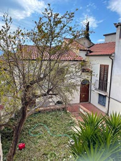 Appartamento quadrilocale in vendita in Via Annunziata, Benevento