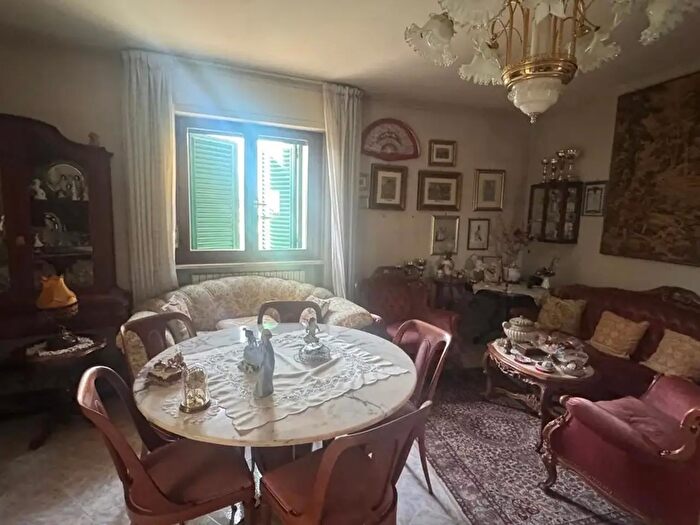 Appartamento quadrilocale in vendita in Via F Parri Snc, Vibo Valentia