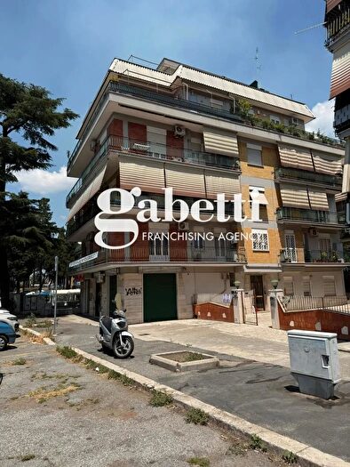Appartamento bilocale in vendita in Viale Alessandrino, Roma