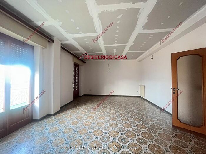 Appartamento con 12 locali in vendita in Casteldaccia