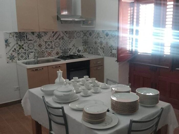 Appartamento trilocale in affitto in Via Milazzo, Centro, Bagheria