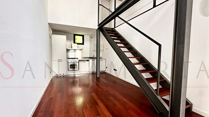 Appartamento bilocale in affitto in Via Monviso, Milano