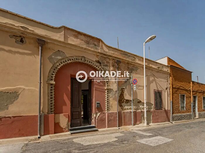 Casa con 7 locali in vendita in Via Fornovo, Cagliari