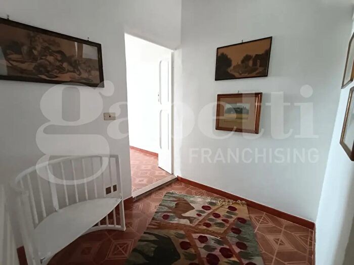 Appartamento trilocale in vendita in Via Capita Amelia Macchie Snc, Amelia