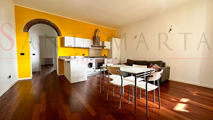 Appartamento bilocale in affitto in Via Monviso, Milano