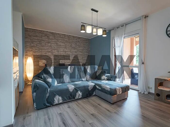 Appartamento trilocale in vendita in Via Mazzini, Robbiate
