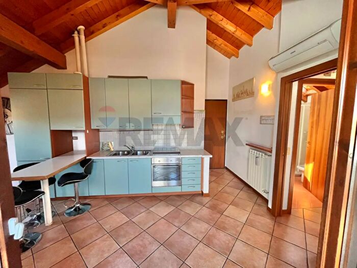 Appartamento bilocale in vendita in Luino