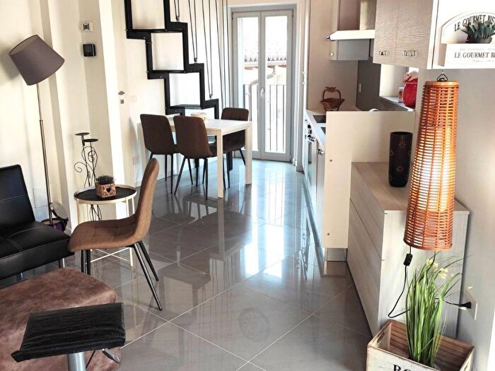 Appartamento bilocale in affitto in Via Felice Cavallotti, Centro Storico, Pavia