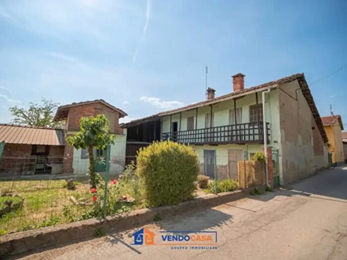 Casa quadrilocale in vendita in Frazione San Luca, Villafranca Piemonte