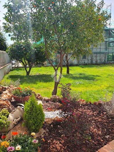 Appartamento quadrilocale in vendita in Via Pasteur, Caserta