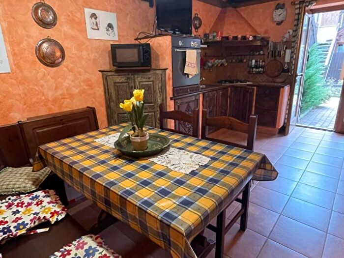 Appartamento bilocale in affitto in Via Pellousiere, Centro, Oulx