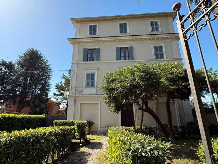 Appartamento quadrilocale in affitto in Via della Martuccia, Centro, Palestrina