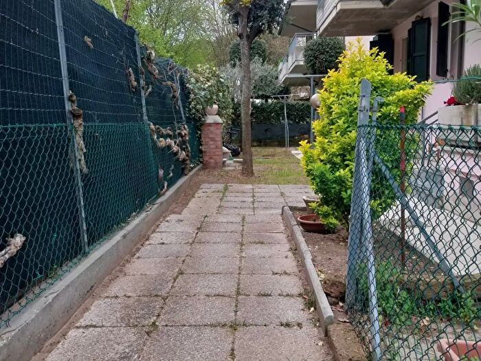 Appartamento trilocale in vendita in Via Caduti per La Libertà, Cervia