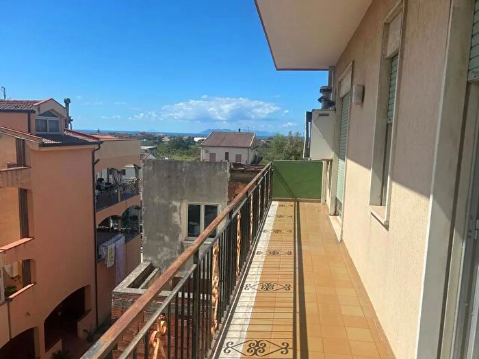 Appartamento trilocale in vendita in Via Cavaliere, Barcellona Pozzo Di Gotto