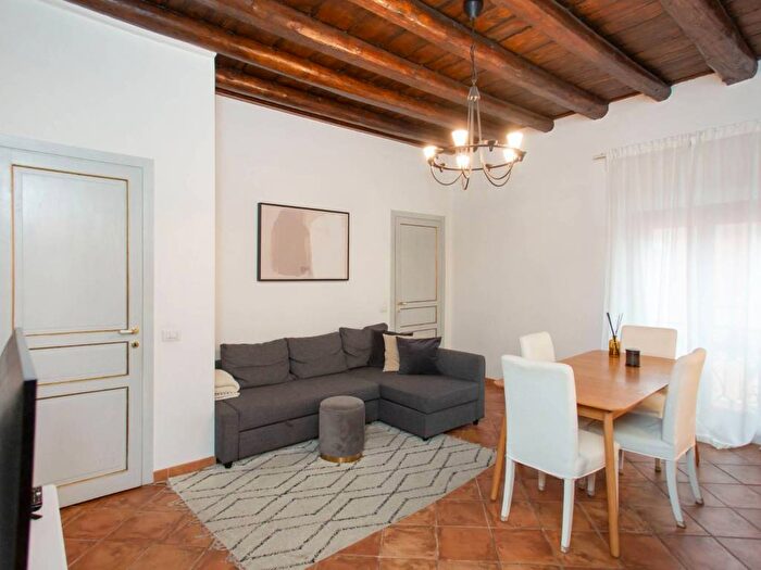 Appartamento trilocale in affitto in Via Panfilo Castaldi, Porta Venezia, Milano