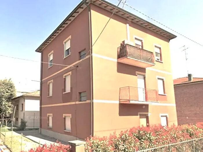 Casa con 6 locali in vendita in Via Massimo Samoggia, Reggio Emilia
