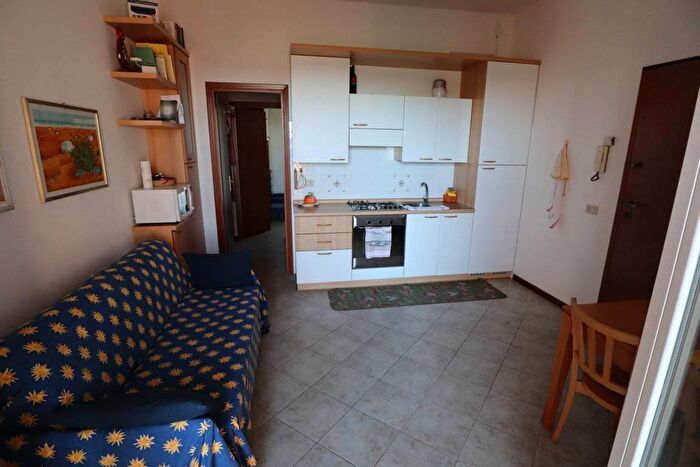 Appartamento bilocale in vendita in Strada delle Colline, Andora