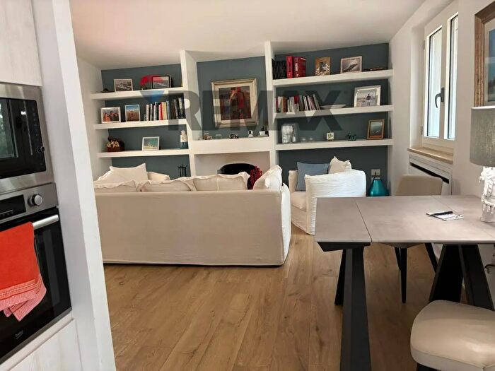 Casa quadrilocale in vendita in Località Riva dei Tessali Snc, Castellaneta