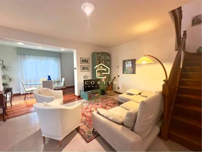 Casa con 6 locali in vendita in Via Provinciale Sud, Pianiga