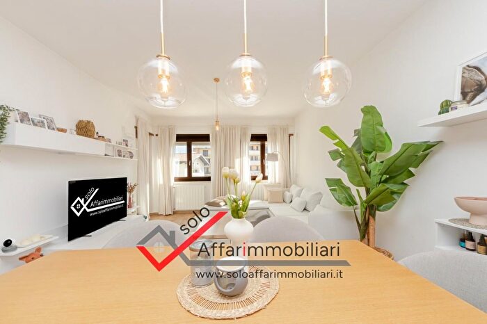 Appartamento trilocale in vendita in Via del Piave, Olbia