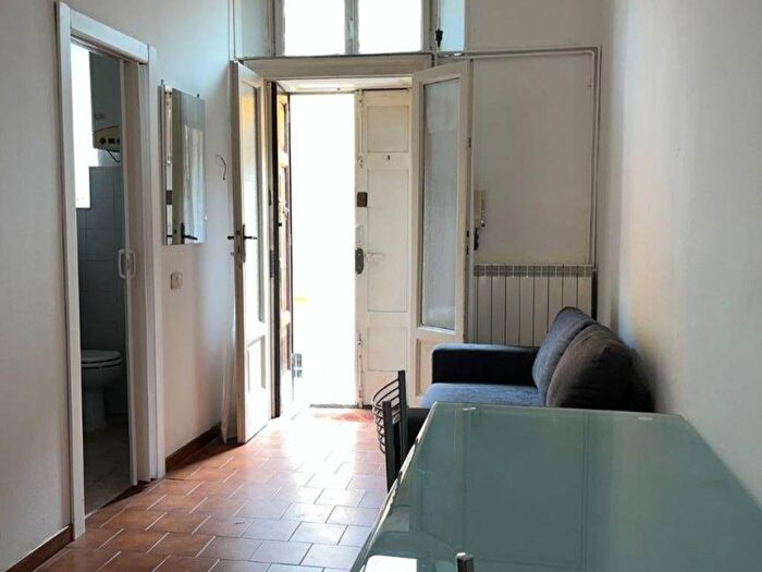 Appartamento bilocale in affitto in Via Orti, Quadronno Crocetta, Milano