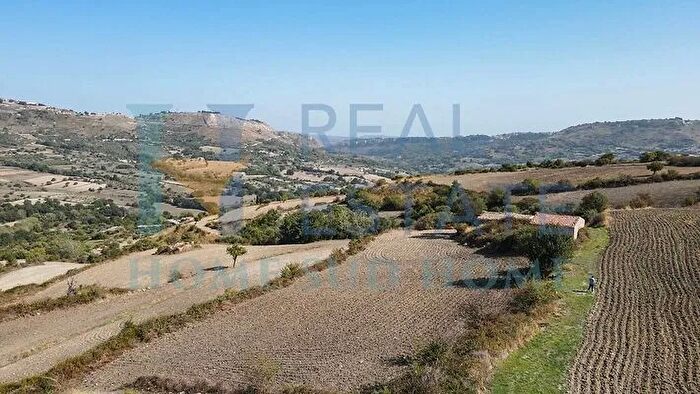 Casa in vendita in Palazzolo Acreide, Niscemi