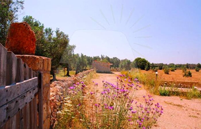 Casa bilocale in vendita in Strada Vicinale Tagliate, Tiggiano