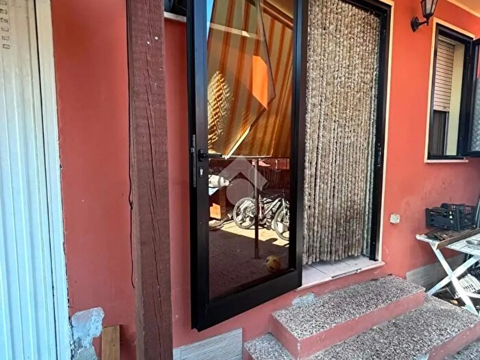 Casa quadrilocale in vendita in Via Ravenna, Cona