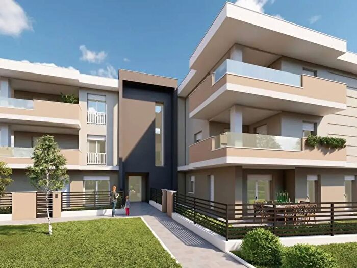 Case in Vendita e in Affitto - 2