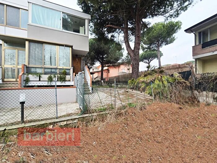 Appartamento trilocale in vendita in Via Bucaneve, Cervia