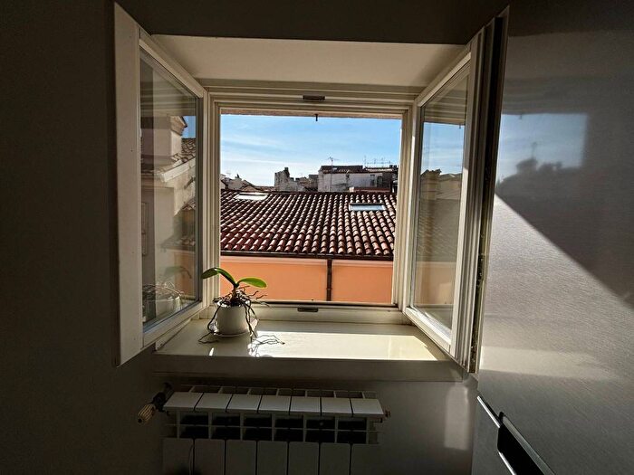 Appartamento quadrilocale in affitto in Città Vecchia, Trieste