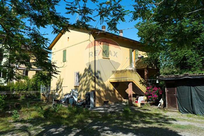 Appartamento con 7 locali in vendita in Via Nenni Piavola, Mercato Saraceno