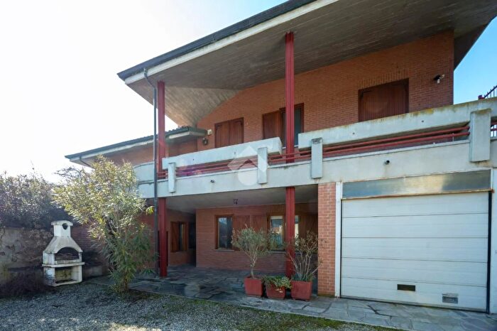 Appartamento trilocale in vendita in Strada Madonnina, Marentino