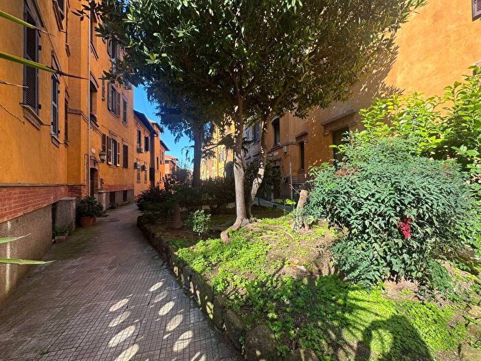 Appartamento trilocale in affitto in Viale Giotto, San Saba Caracalla, Roma