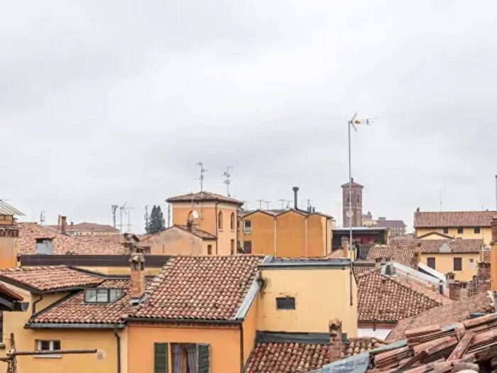 Appartamento trilocale in vendita in Bologna