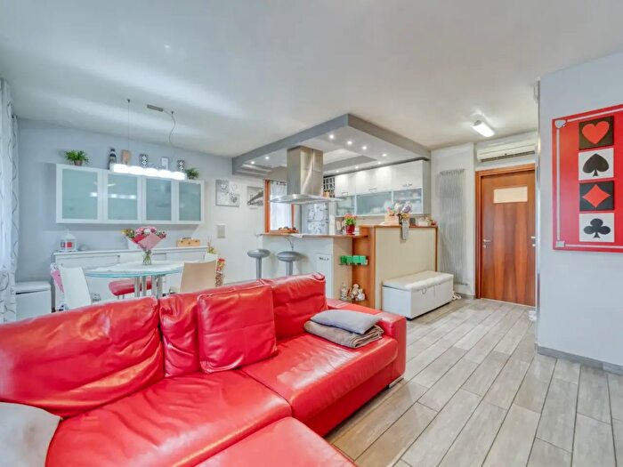 Appartamento con 5 locali in vendita in Via Manzoni, Selvazzano Dentro