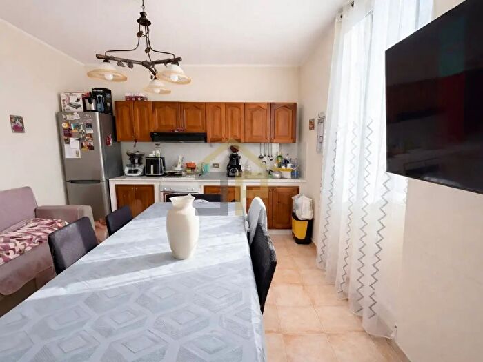 Appartamento bilocale in vendita in Piazza Alessandro Vanni, Palermo