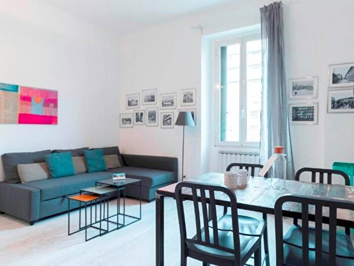 Appartamento bilocale in affitto in Via Angelo della Pergola, Isola, Milano