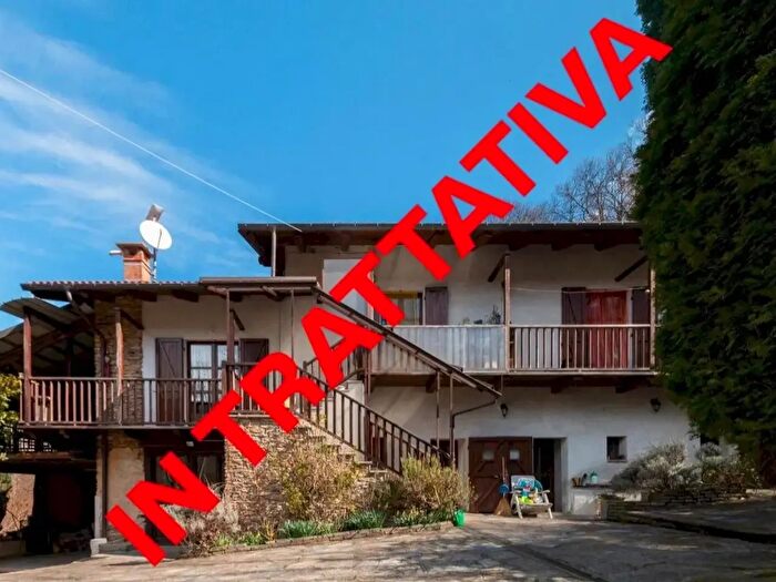 Casa con 5 locali in vendita in Via Cottura, Barge