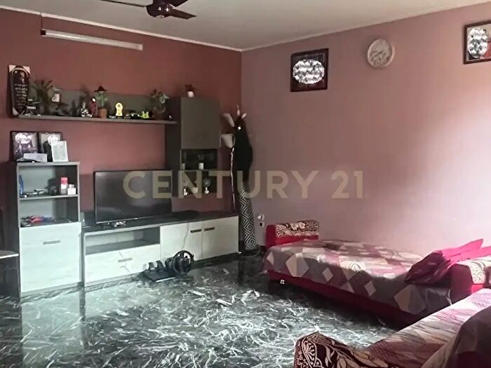 Appartamento con 5 locali in vendita in Via Trento, Arzignano