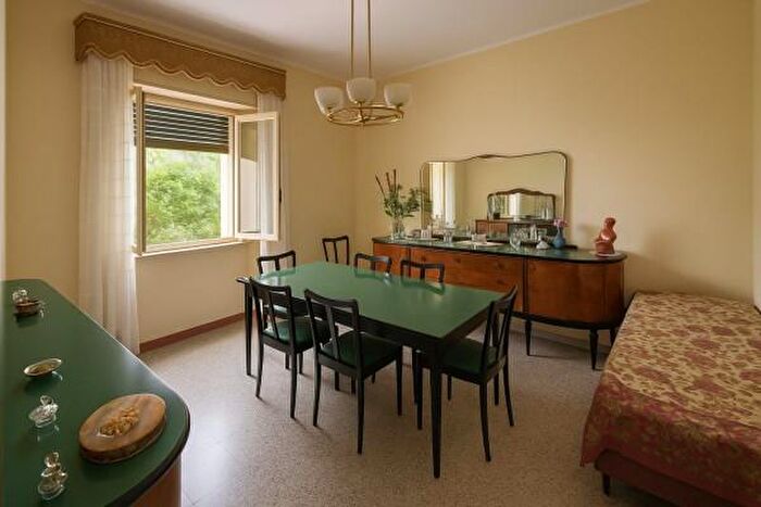 Appartamento quadrilocale in vendita in Monte Roberto